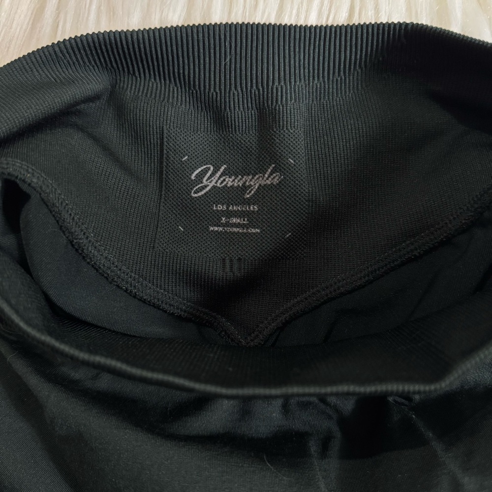 YoungLA emerald green legacy seamless shorts - Picture 3 of 3